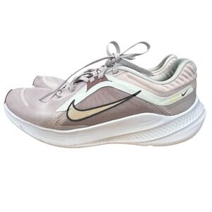 Nike Quest 5 Women's Running Shoes Mauve White Sneakers - Size 8
